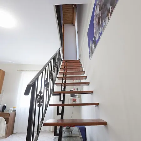 Apartment Delle Mura *