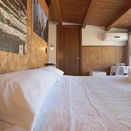 Delle Mura * Αγκριτζέντο